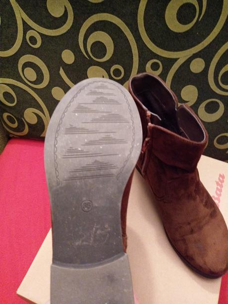 Krátke čižmy, baťa,36