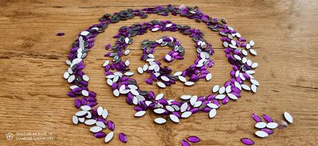 Ozdobné kamienky 5x10 mm - rozne farby, 