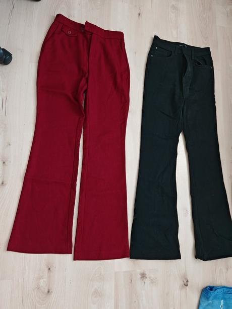 Zvonove rifle cierne si say a bordove nohavice zvo, s