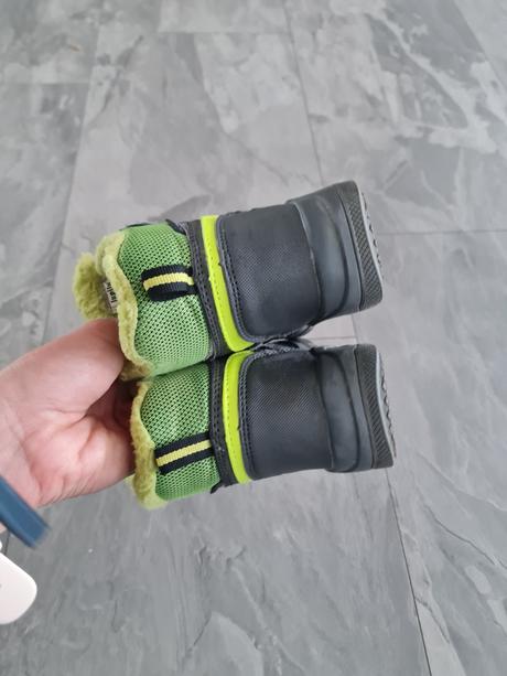 Snehule topanky, lupilu,28