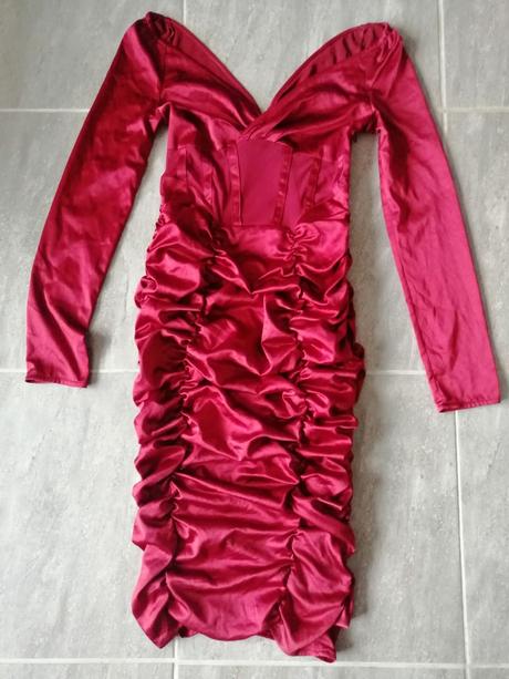 Bordové sexi šaty asos v36, pružné, 36