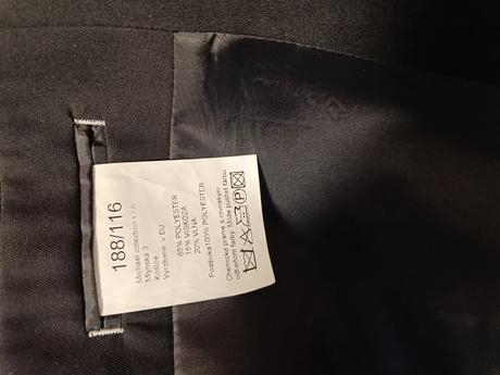 Pánsky oblek s košeľou a motýlikom, xl