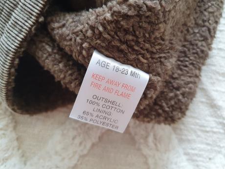 Menčestrová zateplená vesta, 92