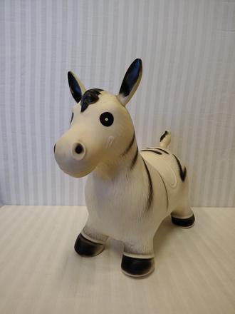 Gumové nafukovacie hopsadlo zebra legler smallfoot, 