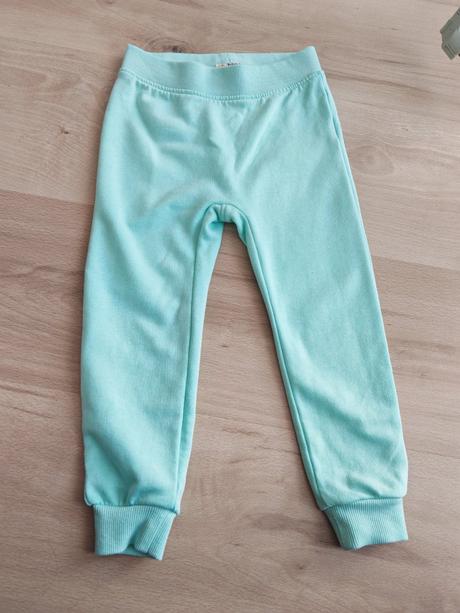 Mentolové tepláčiky 98/104 bavlna, 104