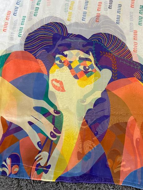 Hodvábny šál miu miu, l