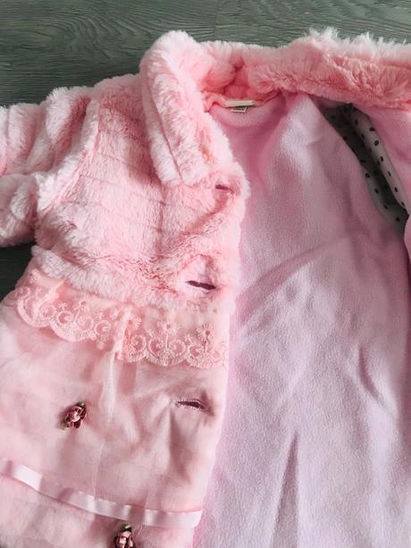 Krásny kabátik, 86