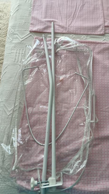 Ružová výbavička do postieľky kolotoč odsávačky a, 