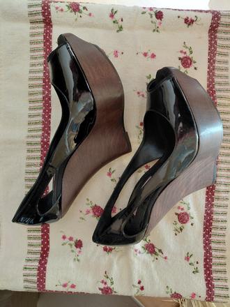 Topanky zn. agent provocateur c.37, 37