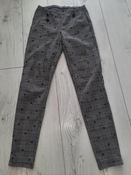 Gate, calzedonia,146