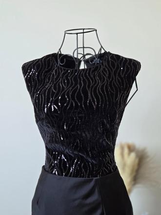 Body s flitrami xs, bershka,xs