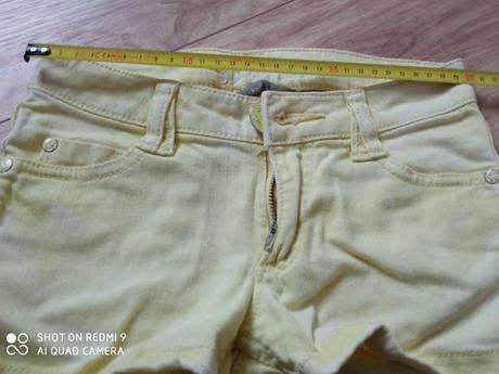 Žlté kraťasy 128/134, lindex,128
