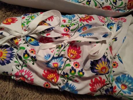 Zavinovačka a hniezdo, 