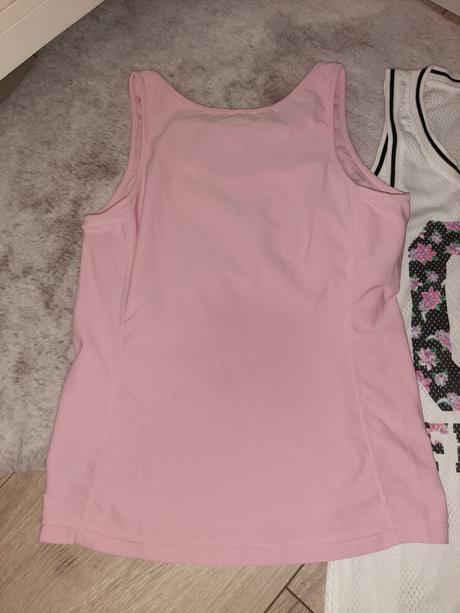 Športové tričká nike, nike,xs