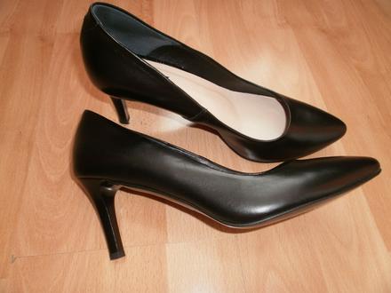 Klasické kožené lodičky 1x obuté 38.5, lasocki,38