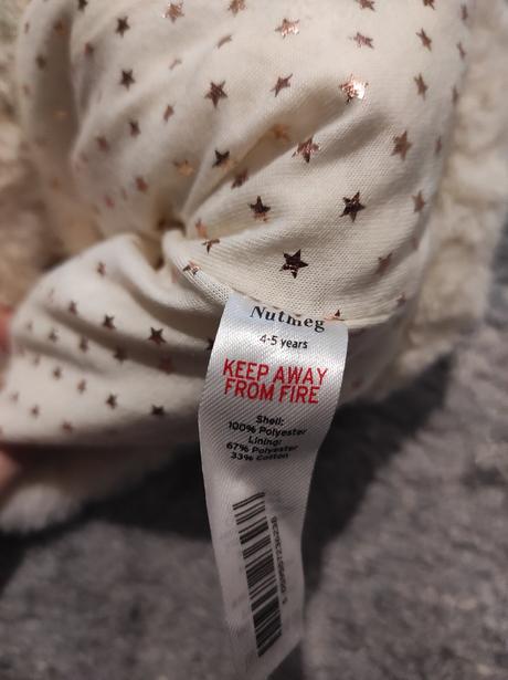 Huňatá vestička, nutmeg,110