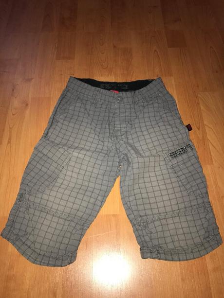 Krátke nohavice - sam v. 146, 146