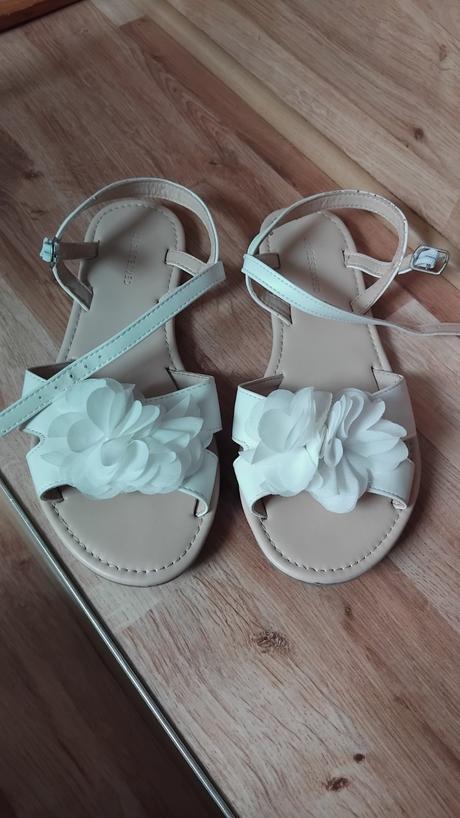 Sandale, reserved,36