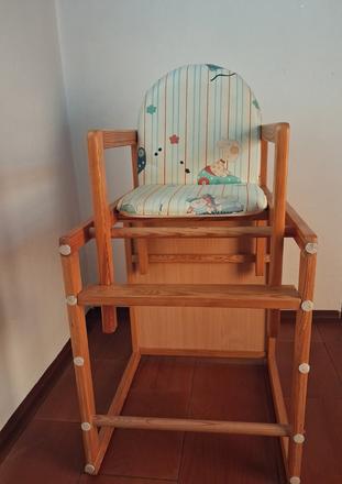 Jedálenská drevená stolička, bumbo