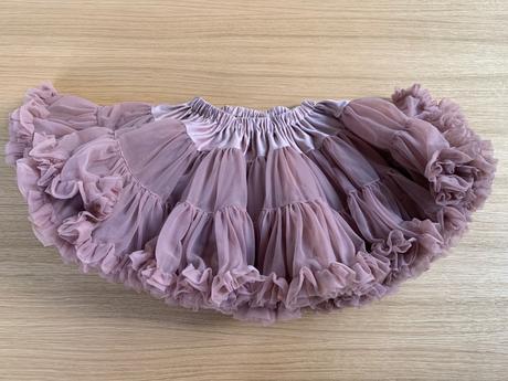 Dolly original sukna, 134