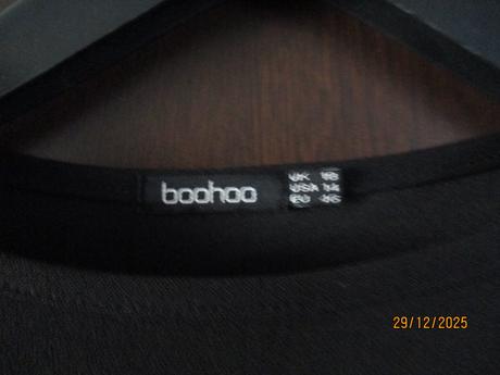 Boohoo šaty, 46