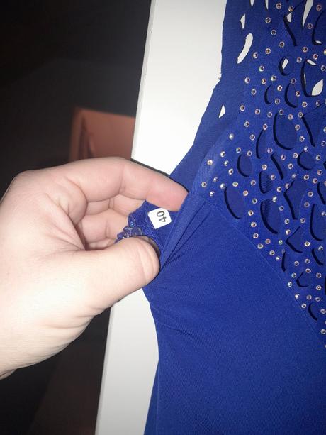 Spoločenské šaty, 40