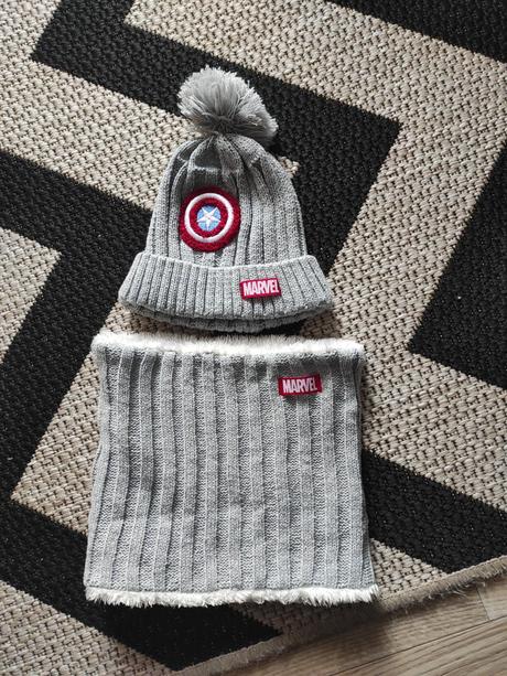 Čiapka a nákrčník, marvel,86