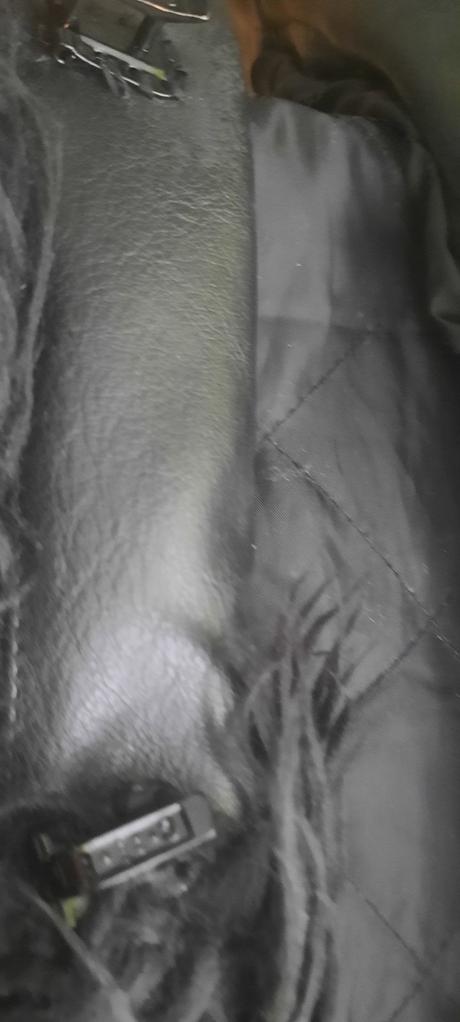 Kabat kozenkovy s kozusinou umelou,vel. 38,zn. ina, 38