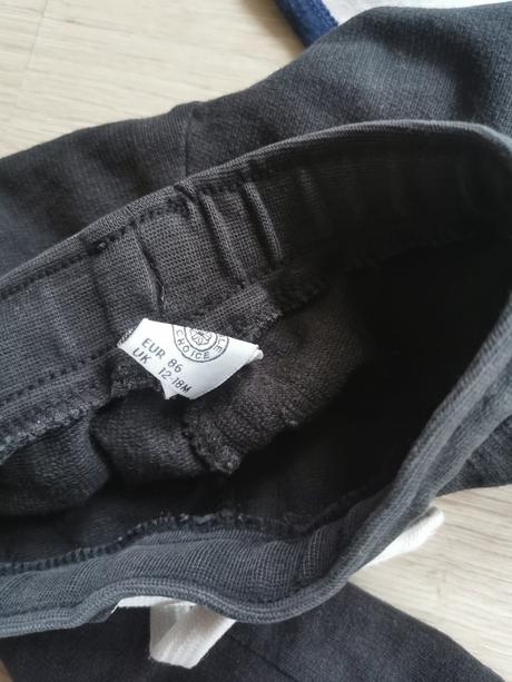 Body +tepláky, lindex,80