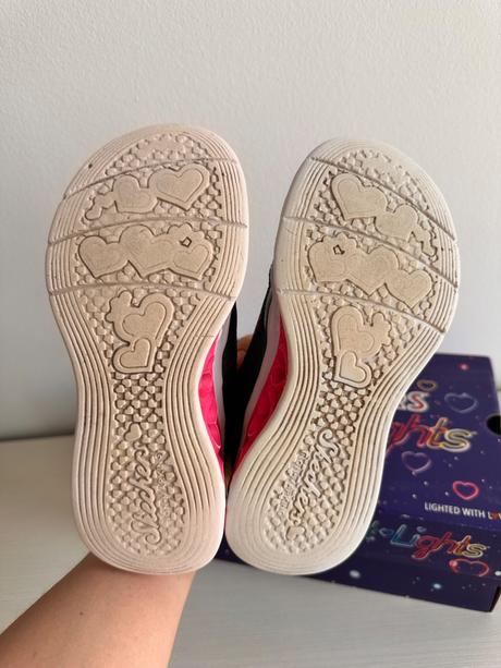 Skechers nizke cizmy, skechers,32