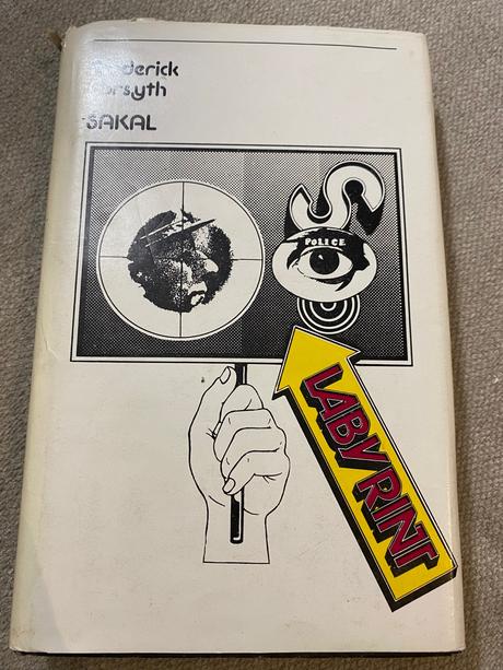 Krásna kniha šakal frederick forsyth, 