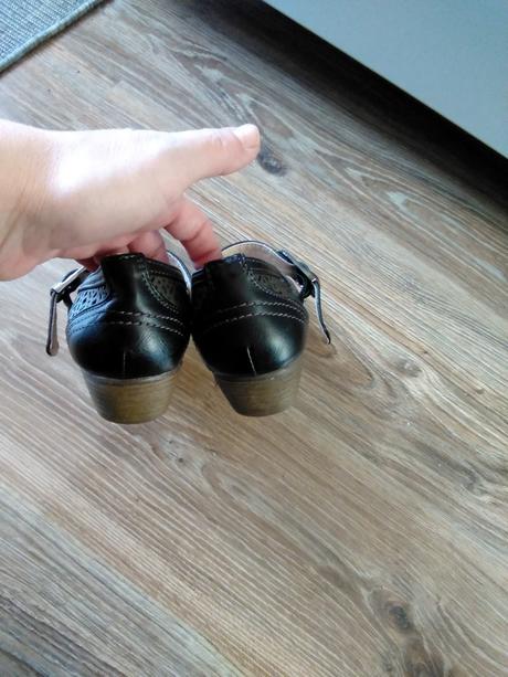 Kožené poltopánky, 37