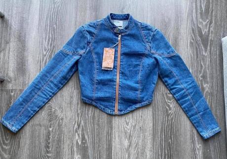 Riflova bunda, bershka,xs