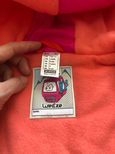 Zimná bunda a rukavice, decathlon,110