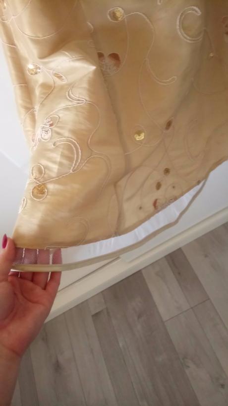 Spoločenské šaty, 38