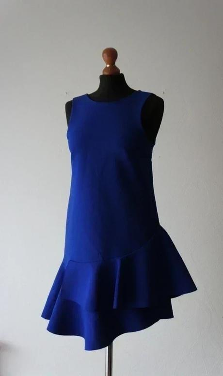 Ponukám  kráľovské modré mini šaty sú priliehavého, h&m,xs