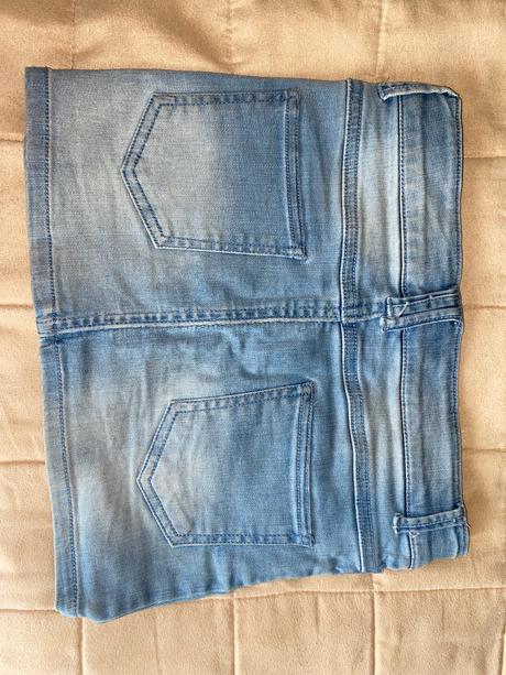 Sukňa, reserved,134