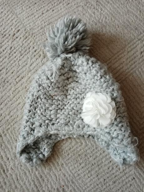 Sivá pletená ciapka pre dievcatko vel.104/110, 110