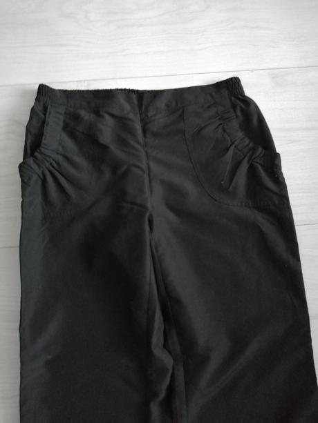 Športové nohavice, 40