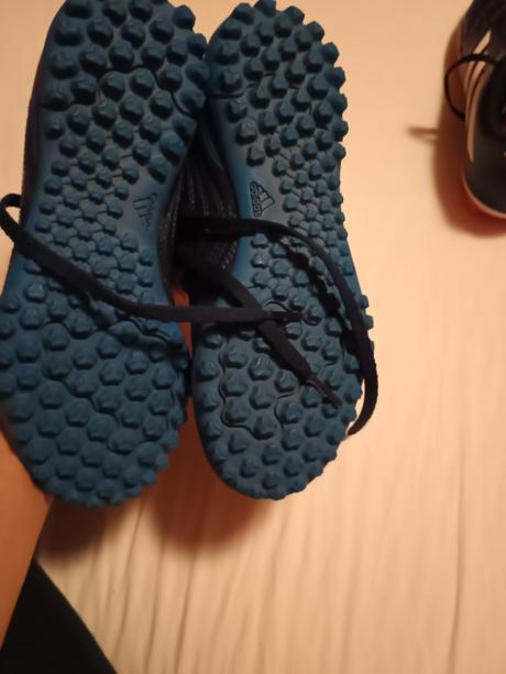 Turfy, adidas,32