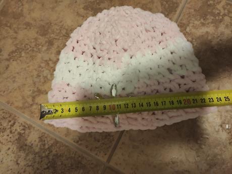 Čiapka strikovana, 98