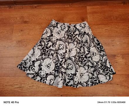 Dámska sukňa, amisu,m