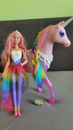 Barbie dreamtopia - kúzelný jednorožec a bábika, 