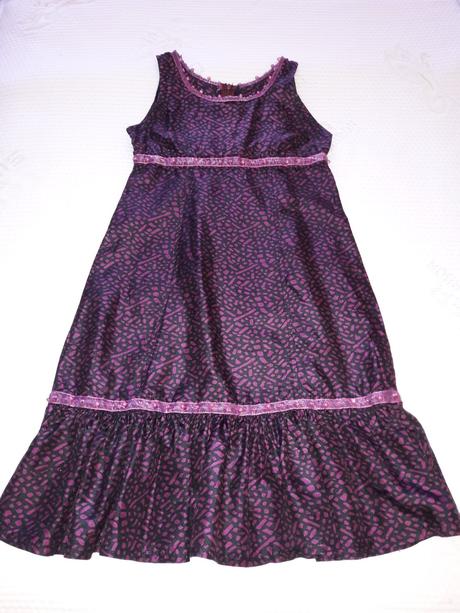 Dievčenské šaty, 140