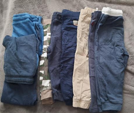 Tepláky/nohavice, 86