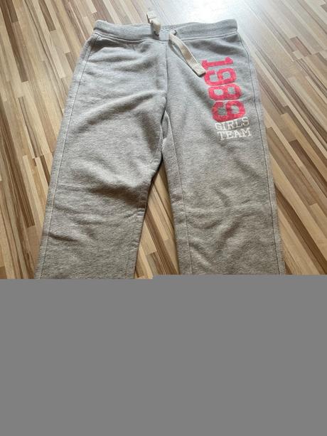 Predam dievcenske tepláky, pepperts,146