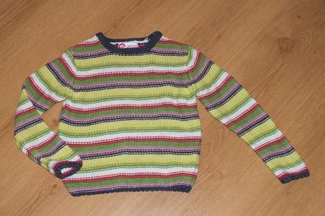 Pulovrik, super stav, reserved,110