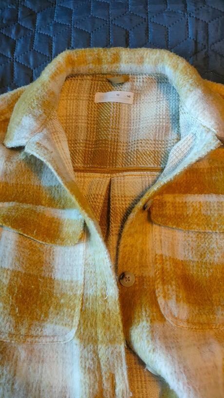 Dievčenská koselova bunda, zara,140