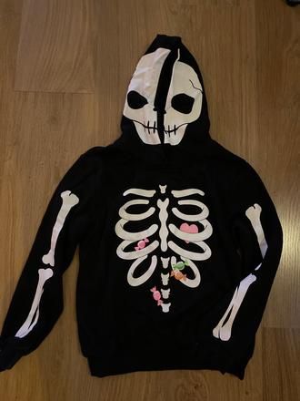 Halloween mikina h&m,