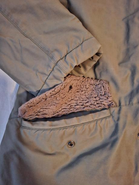 Parka zn. united colors of ben., vel. 150 - vybor, 146